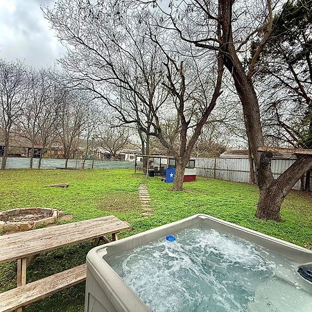 Canyon Lake River House Retreat-Location With Hot Tub Zewnętrze zdjęcie